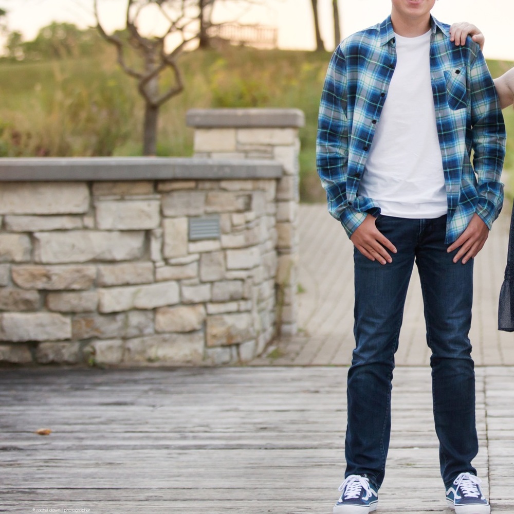 American Eagle men’s shirt